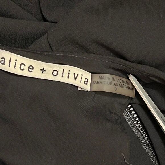 Alice Olivia Cara Jumpsuit 0 Black Cutout Crepe Pleated Sleeveless Wide Leg Fall - Picture 6 of 16